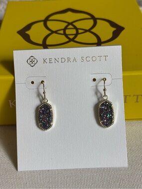 Kendra Scott Lee Gold Drop Earrings in Multicolor Iridescent Druzy